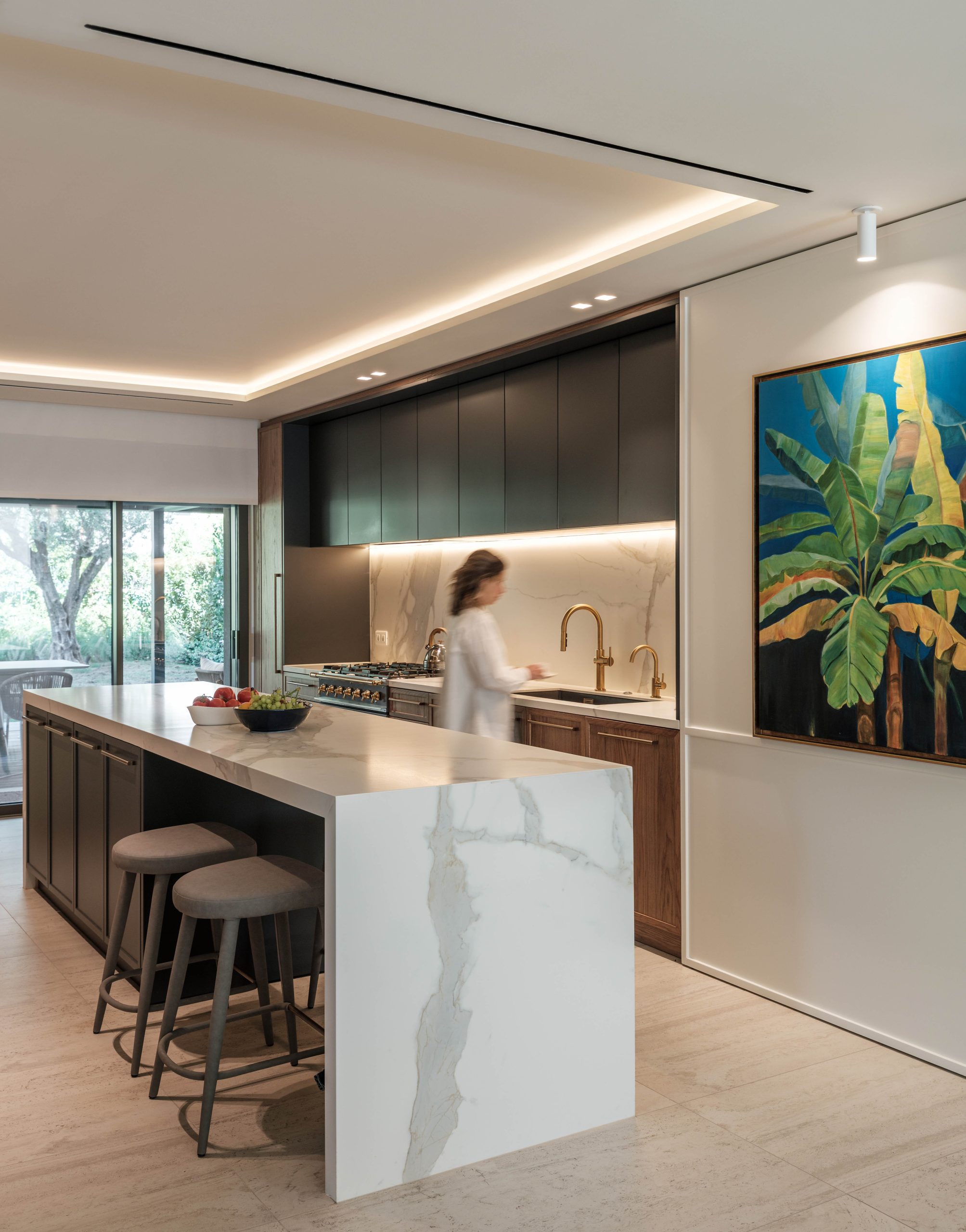 Casa Luminosa - Contemporary House Design in Athens
