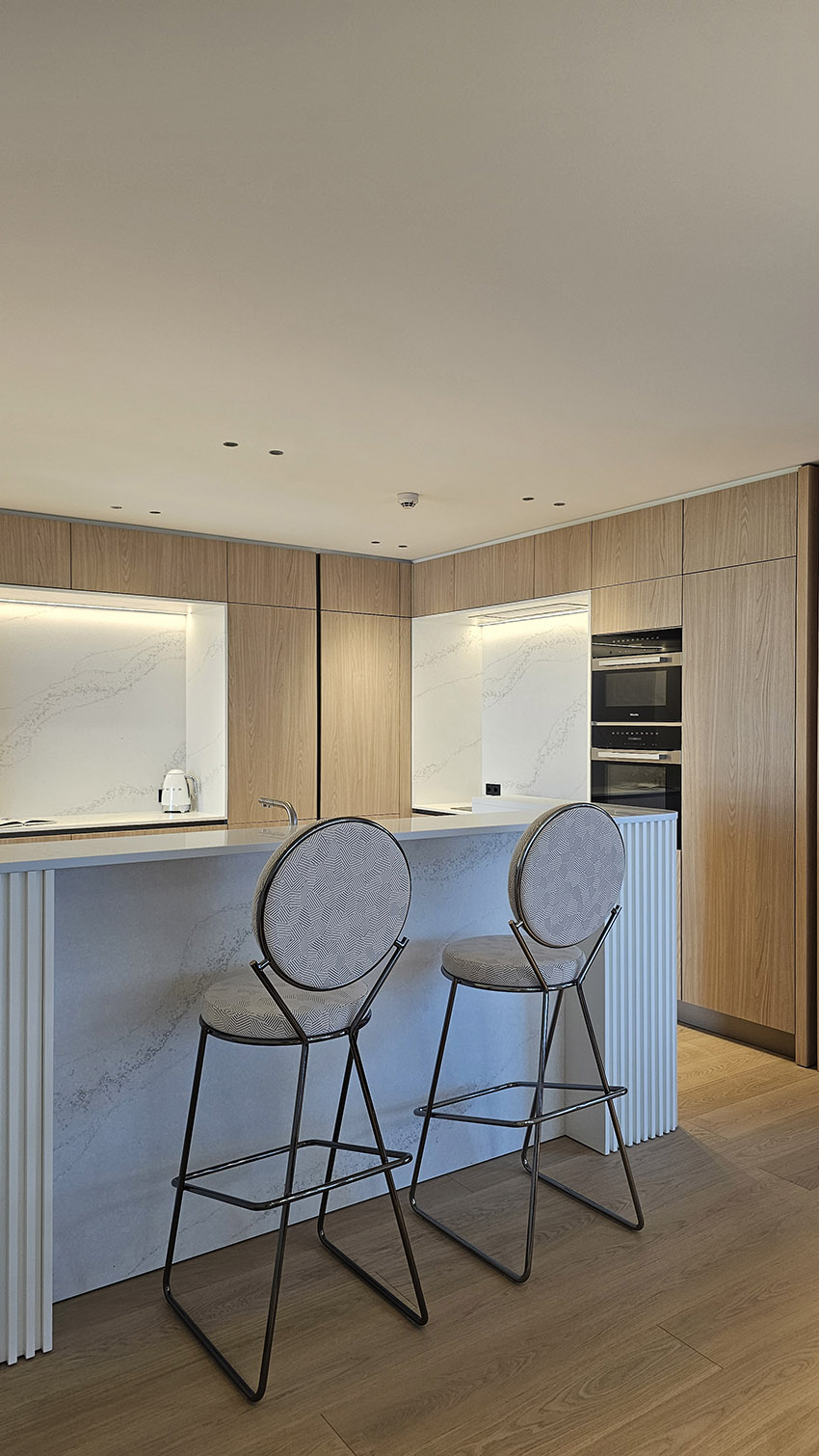 RM Penthouse | A Light-Filled Penthouse Residence in the South of Athens