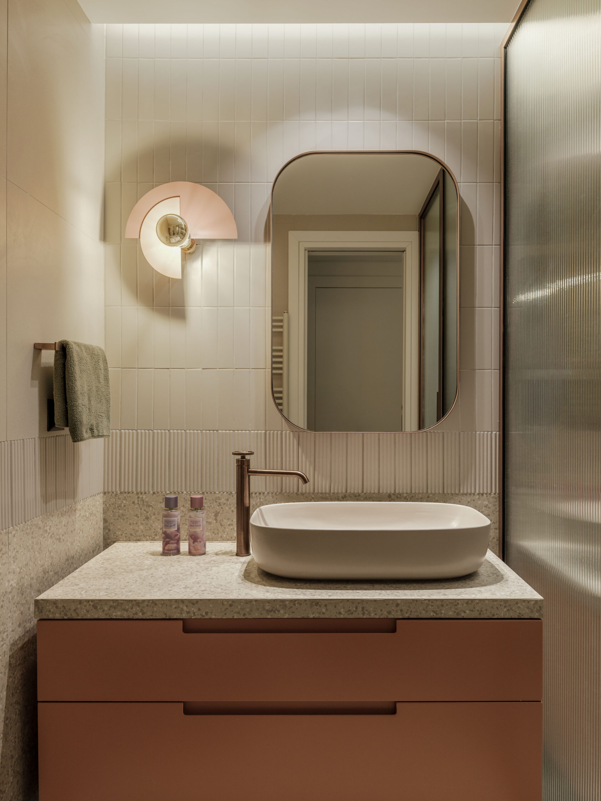 Maison Oliva | Redefining Retro Elegance
