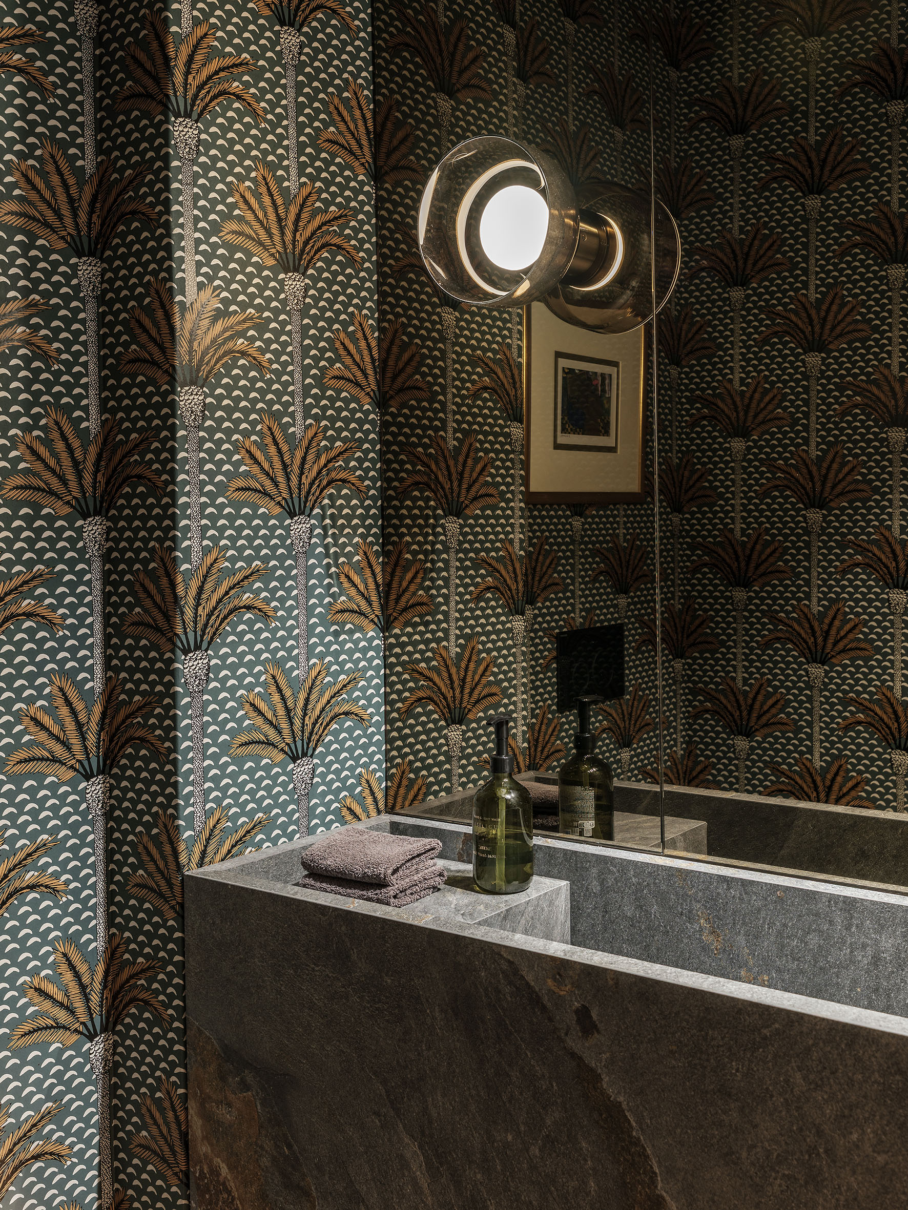 Maison Oliva | Redefining Retro Elegance