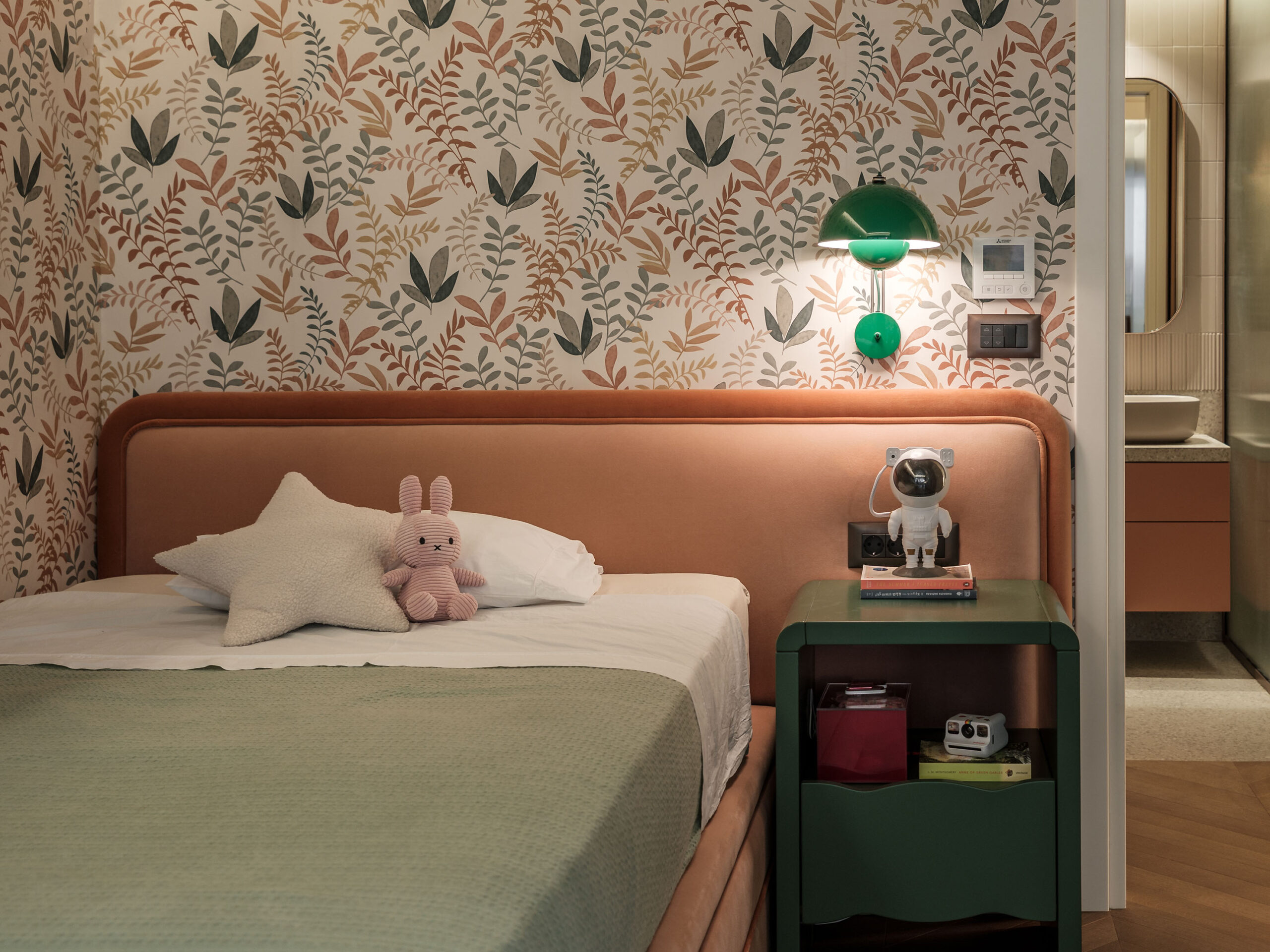 Maison Oliva | Redefining Retro Elegance